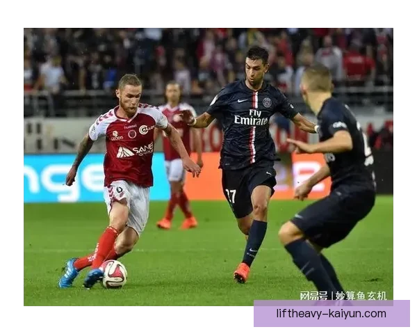 足球历史新星状态回暖，未来潜力备受关注