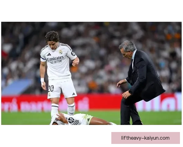 贝林厄姆在皇马初期遭遇小挫折展现韧性并值得关注